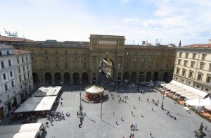 Piazza_Repubblica_Firenze